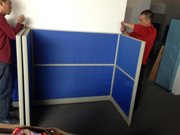 万州搬家公司万州双河口服装艺术学校整体搬迁工程由万州恒发搬家承接，顺利完工。