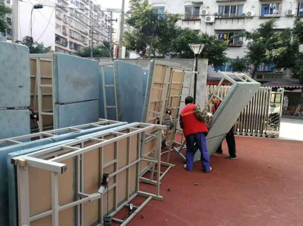 2020年11月16日重庆市万州区钟鼓楼养老中心搬迁服务，家具搬迁，由重庆万州恒发搬家服务有限公司承接，并圆满完成任务，且得到甲方一致好评。